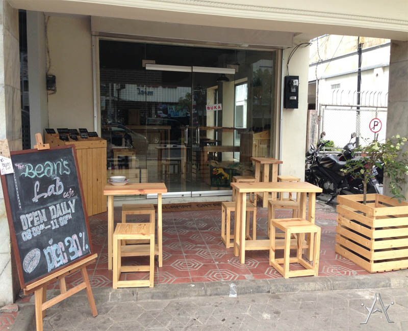 10 Desain  cafe  mini outdoor  pinggir  jalan  sederhana dan 