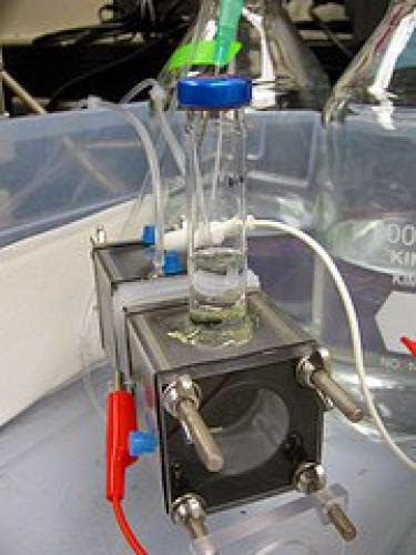 Drag2Share Microbial Fuel Cell Produces Hydrogen From Wastewater Without Wasting Energy