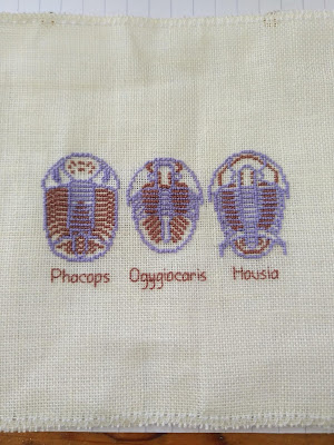 Tiny trilobites cross stitch free pattern