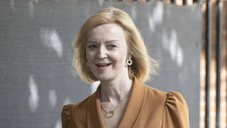 Liz Truss: I'm a big Zionist and I won't allow Iran to get nuclear British Prime Minister Liz Truss confirmed that she is a "great Zionist", noting that the Kingdom supports Israel, and that it will prevent Iran from obtaining nuclear weapons.  British Prime Minister Liz Truss said she was a "great Zionist", stressing that the UK would defend Israel and not allow Iran to obtain nuclear weapons.  This came in a ceremony held on Sunday for a group called "Conservative Friends of Israel", a parliamentary group affiliated with the British Conservative Party, during the annual conference of the ruling party in Birmingham.  The Trust emphasized its strong support for Israel and pledged that it would "transform the relationship between the UK and Israel from strength to strength".  She stressed that Britain would never allow Iran to obtain nuclear weapons, and pledged "absolute and sincere" support for Israel.  The British Prime Minister claimed that Israel and Britain face threats from authoritarian regimes that do not believe in freedom or democracy.  Marie Van Derzel, head of the Jewish House of Representatives, urged the British government to move the British embassy from Tel Aviv to Jerusalem, saying, "We really hope Britain will move the embassy like the United States."  Health Minister Robert Jenrick, for his part, also indicated that there is an area of ​​land currently reserved for a new British embassy in Jerusalem. He was pleased to hear the Prime Minister's commitment to reviewing the embassy move.  While the Minister of State for Digital, Culture, Media and Sports, Michelle Donelan, announced that one of her first international visits will be to Israel, and said, "Many lessons we can learn from Israel."  Tzipi Hotovely, the Israeli ambassador to the United Kingdom, participated in the ceremony and said that nothing could be more important to show the friendship between Britain and Israel such a move.  During her participation in the work of the United Nations General Assembly in New York, at the end of last September, Liz Truss said: “I understand the importance and sensitivity of the location of the British Embassy in Israel, and have had many conversations on this issue with Israeli Prime Minister Yair Lapid. In recognition of this, I will review This step is to make sure that we are operating on the strongest foundations inside Israel."  Liz Truss is described as a staunch supporter of Israel, and an outspoken ally of Britain's Jewish community.