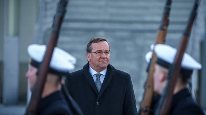 Ukrajnába látogat Németország új védelmi minisztere