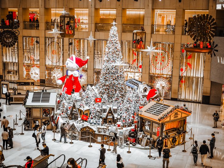 Holiday Marketing Done Right: Lessons from Iconic Christmas Campaigns