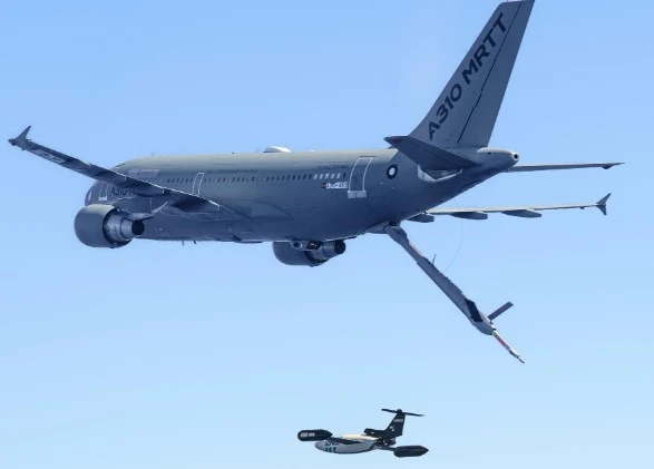 Airbus Demonstrates the Autonomous Ability to Control the Traget DT-25 Drone From the A310 MRTT Aircraft