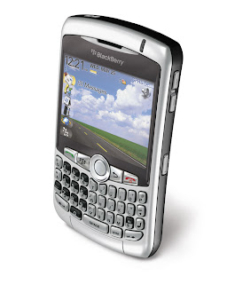 Blackberry curve 8300 GPRS top angle 745912 blackberry