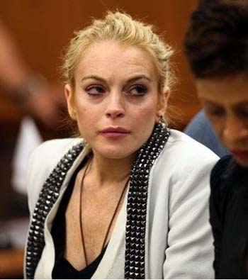 lindsay lohan pictures drugs