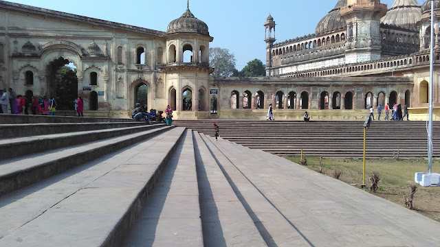 stairs to imambara