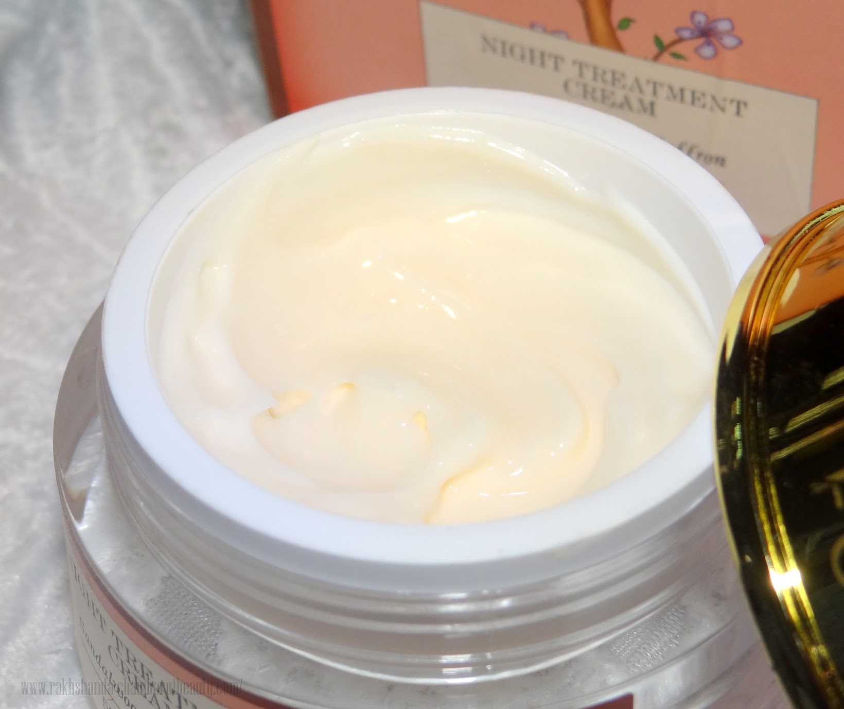 Forest Essentials Night Treatment Cream Sandalwood and Saffron- Review and Price, best night creams in India, Indian Beauty Blogger, Chamber of Beauty 