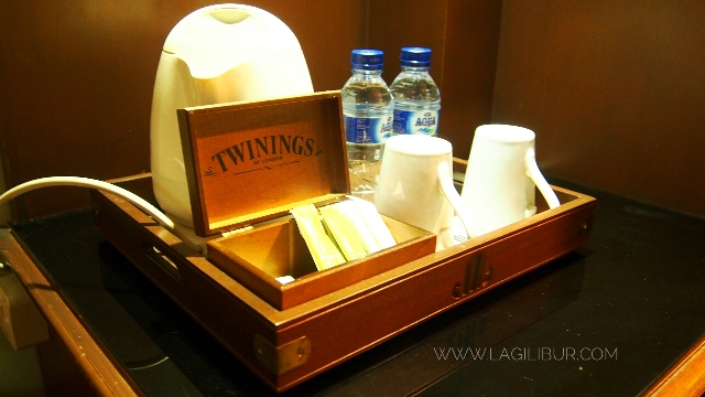 Mini Bar The Sunan Hotel Solo