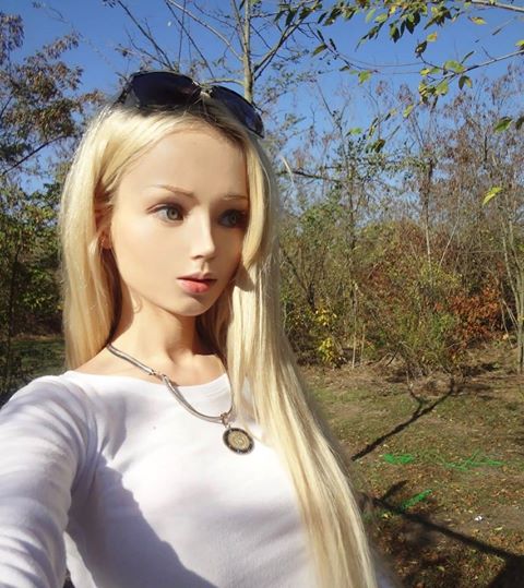 Valeria Lukyanova Hot Selfies