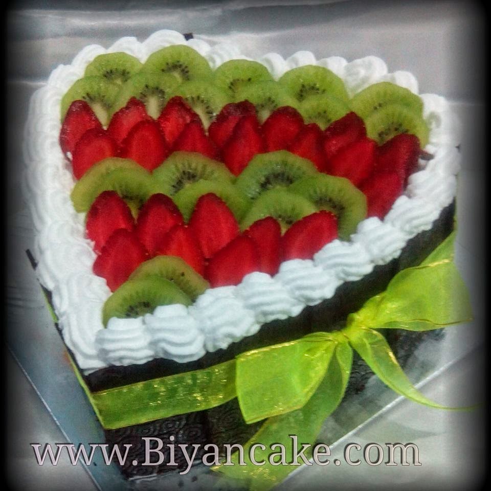 BIyanCakes Toko kue  enak di bekasi Fruit love  cake Addy