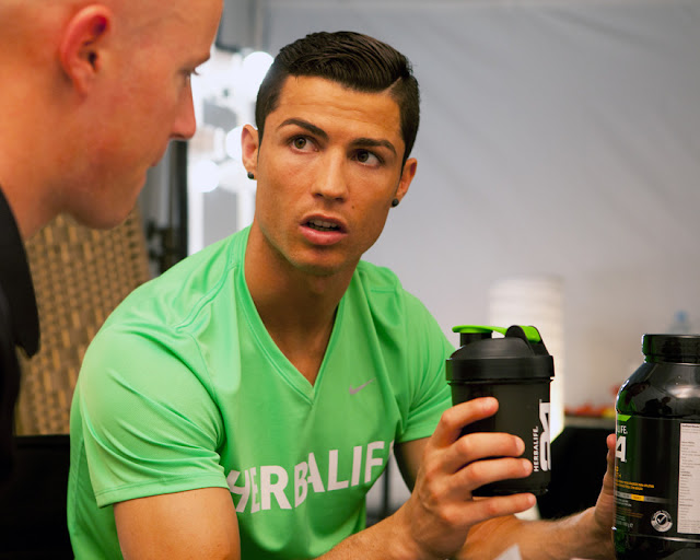 Linha Herbalife 24h Cristiano Ronaldo