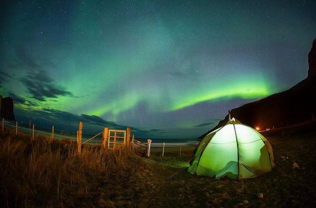 Melihat Keindahan Aurora di Norwegia