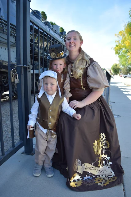 steampunk costumes