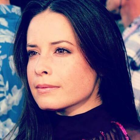Holly Marie Combs Profile Pics Dp Images