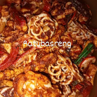 Temukan  Seblak Mix Sagala Aya Ratubasreng 500 Gram Pedas Daun Jeruk - Camilan/Lauk Pauk - Kerupuk seharga Rp.20k Dapatkan sekarang juga di Krinkz.co!