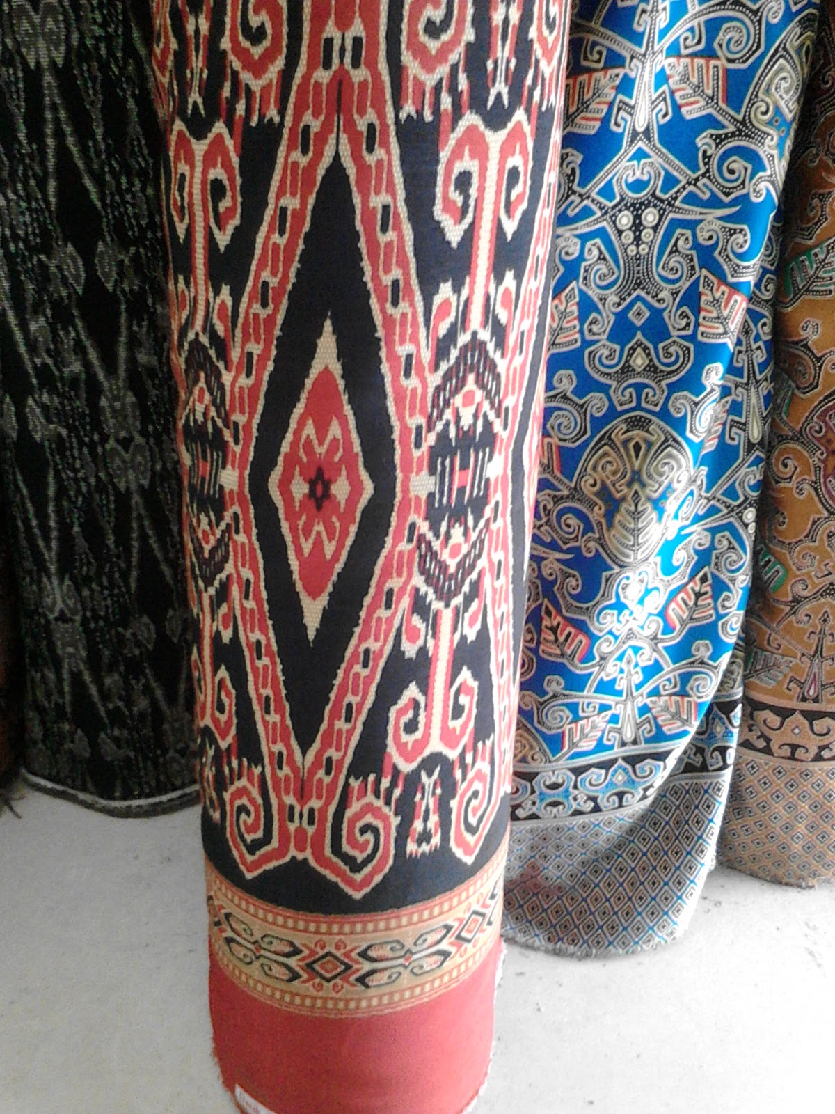Batik Motif  Dayak  Khas Kalimantan Motif  Tenun khas 