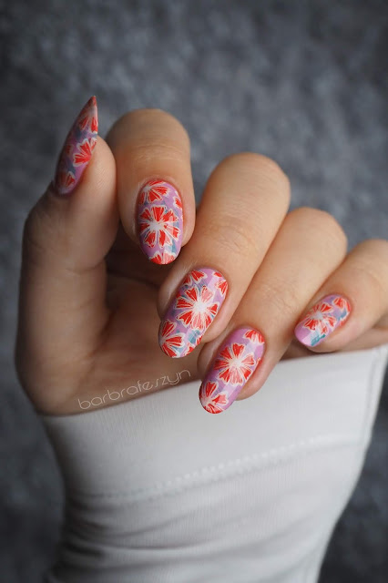 flowers nails