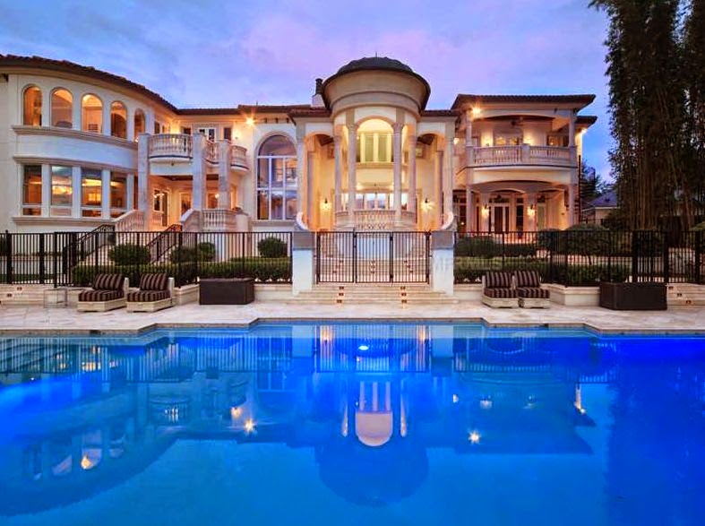 Tricked Out Mansions - Showcasing Luxury Houses