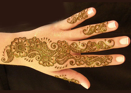 mehndi design for hands