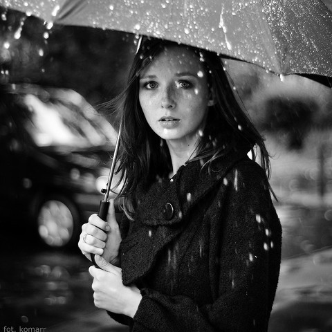 Girl Photo on The Indian Commentator  Rain I Poems