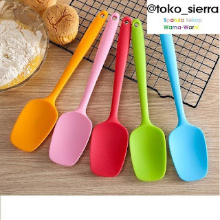 Pengaduk atau Spatula