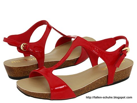 Fallen schuhe:LA450862