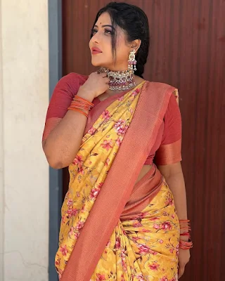 Bigg boss fame reshma pasupuleti stylish look in saree