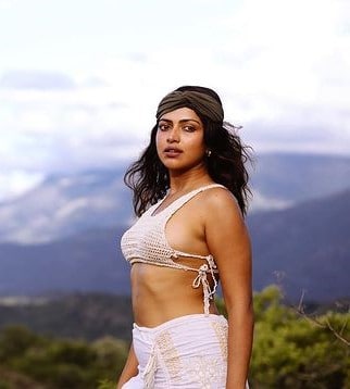 Amala Paul As Modern Traveler Stuns