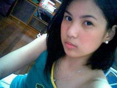 Download this Yummy Pinay picture