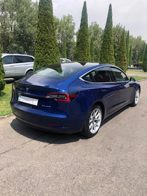 Tesla Model 3 Long Range - 5YJ3E1EB1LF636043