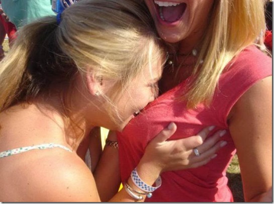 motorboating-girls-hot-11