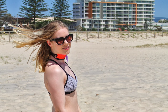 Beach fashion blogger, blogger bikini, Australian fashion blogger, Goldcoast fashion blogger