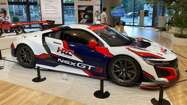 レース仕様のHRC NSX