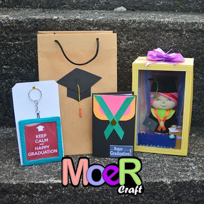 set boneka wisuda flanel