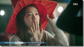 Pinocchio.E02.mkv_003335712_thumb[1]