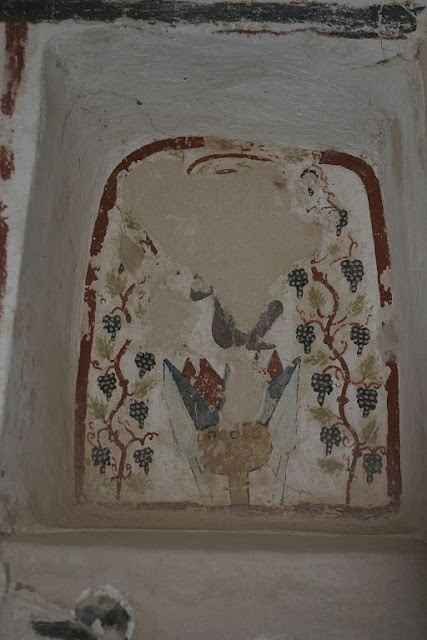 Paintings from the tomb of Sadosiris at Muzawaka (II)