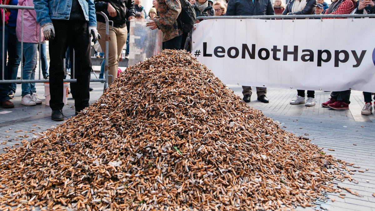 Volunteers In Brussels Collected About 300,000 Cigarette Butts In Only Three Hours
