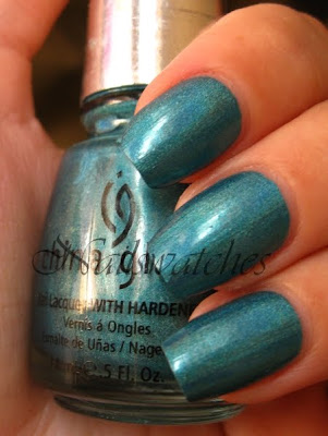 china glaze omg collection holographic DV8 teal