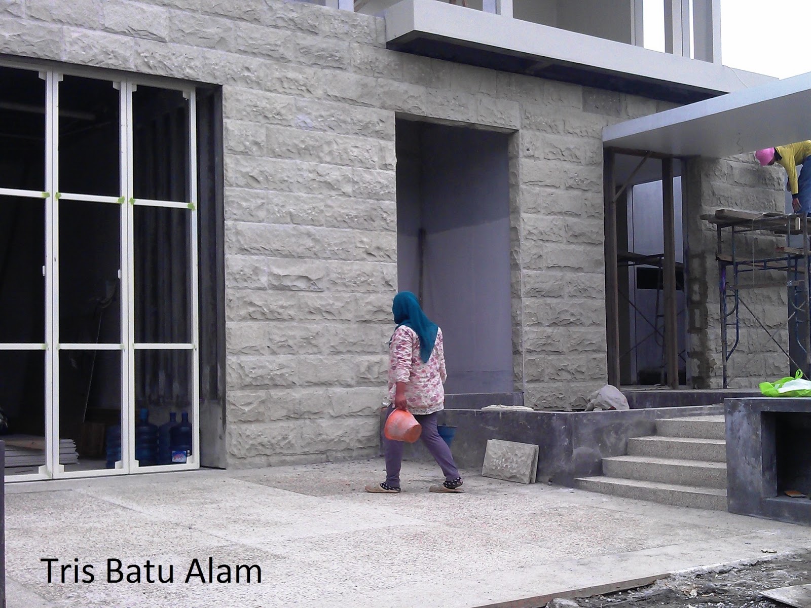  Desain Rumah Minimalis Tampak Depan Dengan Batu Alam  