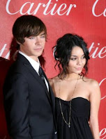 Vanessa Hudgens and Zac Efron photo