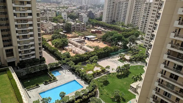 Image Attribute: Gurgaon gated-apartment complex / Image by Pankaj Mullick from Pixabay