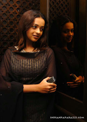 BHAVANA LATEST WET PHOTOS