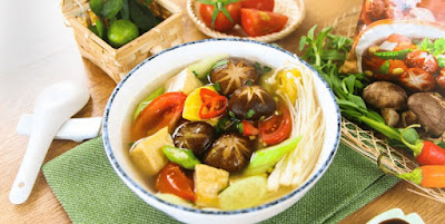 Canh chua nấm chay