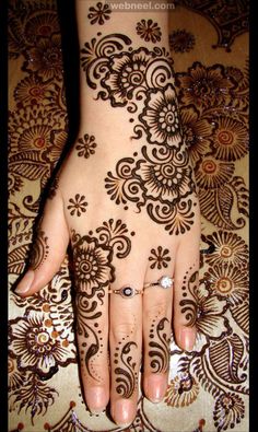 Top53 Beautiful Latest Easy Henna Mehndi Designs 