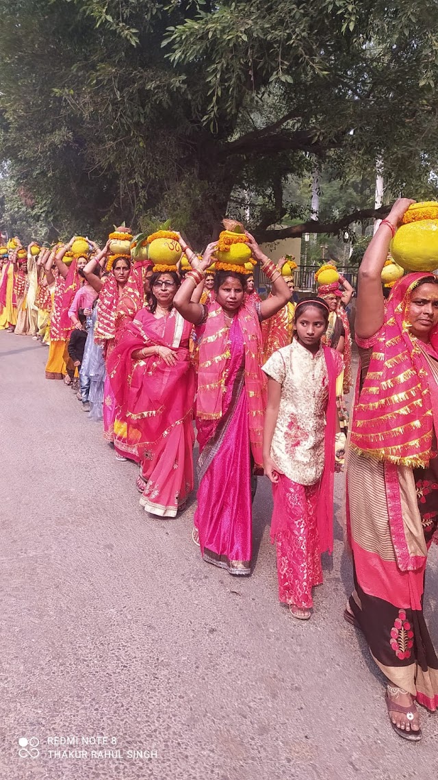 बरेली में निकाली गई भव्य कलश यात्रा, वन मंत्री डॉ अरुण कुमार ने झंडी दिखाकर किया शुभारंभ