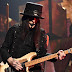 Mick Mars sobre Mötley Crüe "Arrastre a esos bastardos por años"