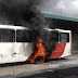 EM MANAUS, ÔNIBUS PEGA FOGO DENTRO DO TERMINAL I, NA CONSTANTINO NERY