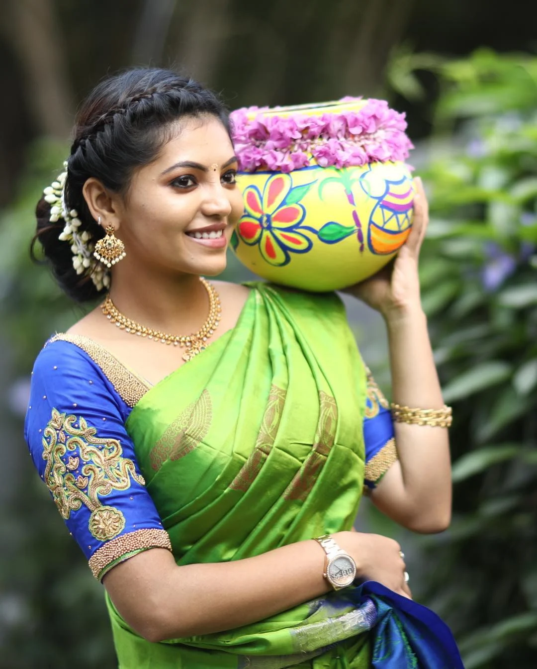 Actress Athulya Ravi Latest Cute stills