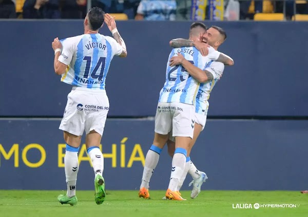 El Málaga saca un puntazo de el Nuevo Mirandilla (2-2) El Málaga saca un puntazo de el Nuevo Mirandilla (2-2)