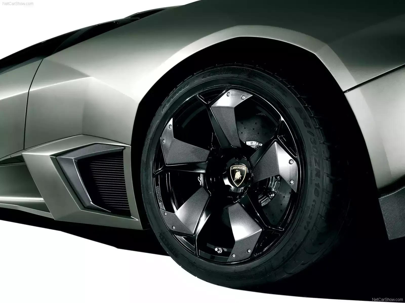 Hình ảnh siêu xe Lamborghini Reventon 2008 & nội ngoại thất